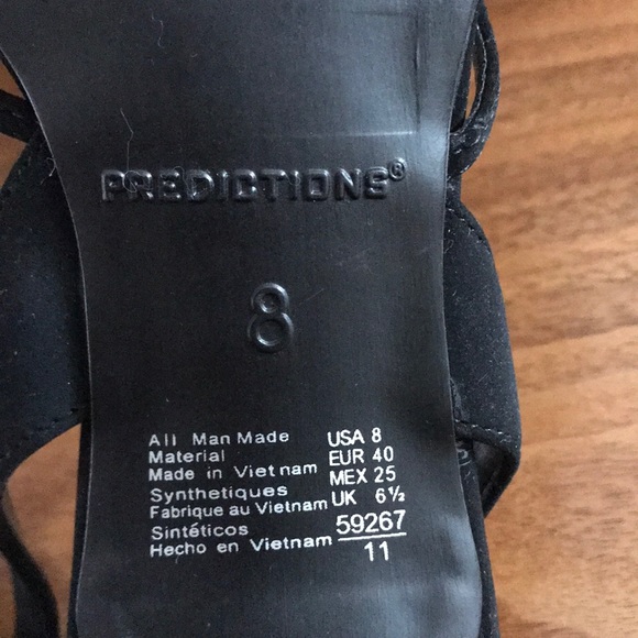 NIB Black velvet heels size 8 - Picture 7 of 8